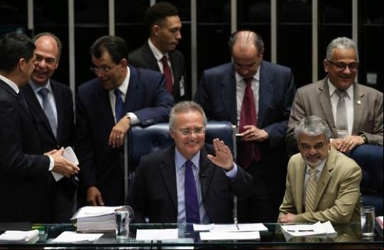 Senado aprova PEC do Teto em segundo turno e congela gastos públicos por 20 anos