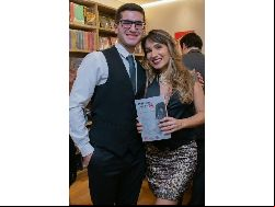 Drª Gabriela Garrido lançou livro em São Paulo com o tema: Políticas Públicas e Inovações Legislativas - Proteção da mulher vítima de violência
