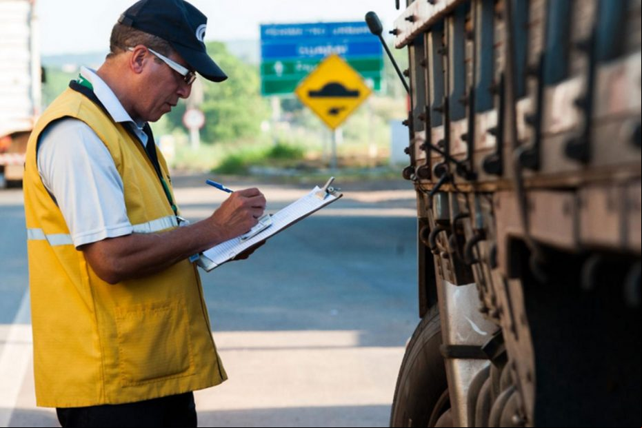 Detran-BA mais que duplica valor de arrecadação com multas aplicadas entre 2021 e 2022