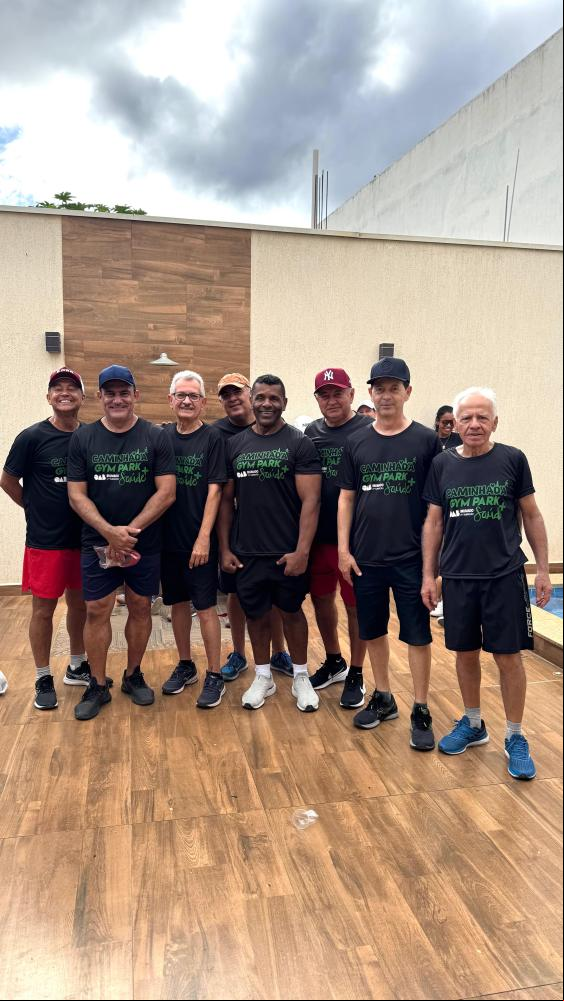 Livramento: Centenas de pessoas participaram da caminhada realizada pela Academia Gym Park em parceria com a 21ª Subseção da OAB/Brumado 
