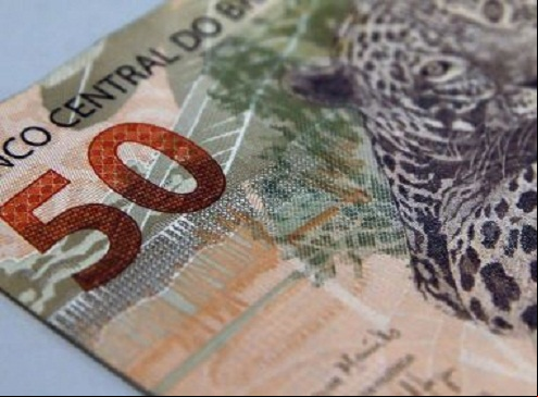 Dívida pública sobe 0,85% em março e ultraa R$ 5,2 trilhões