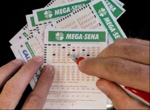 Ninguém acerta Mega-Sena e prêmio acumula para R$ 20 milhões