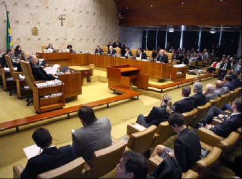 STF suspende eventual prisão de Lula até julgamento de habeas corpus em 4 de abril