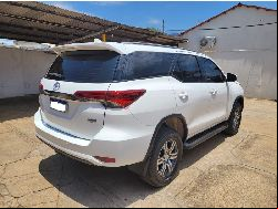 Classificados: Vende-se Veículo Toyota SW4 SR 4x2 2.7 Flex Aut. 5 lugares ano/modelo 2018/2019