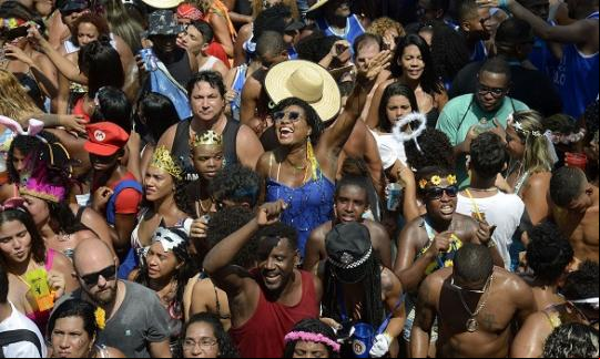 População do Brasil a de 211,7 milhões de habitantes, estima IBGE